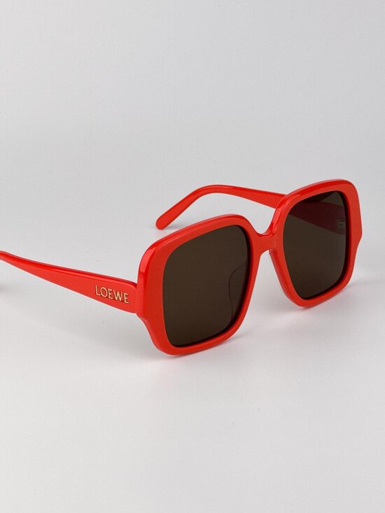 Loewe LW40134U 42E Square Oversized Sunglasses – Shiny Orange / Brown main image 5
